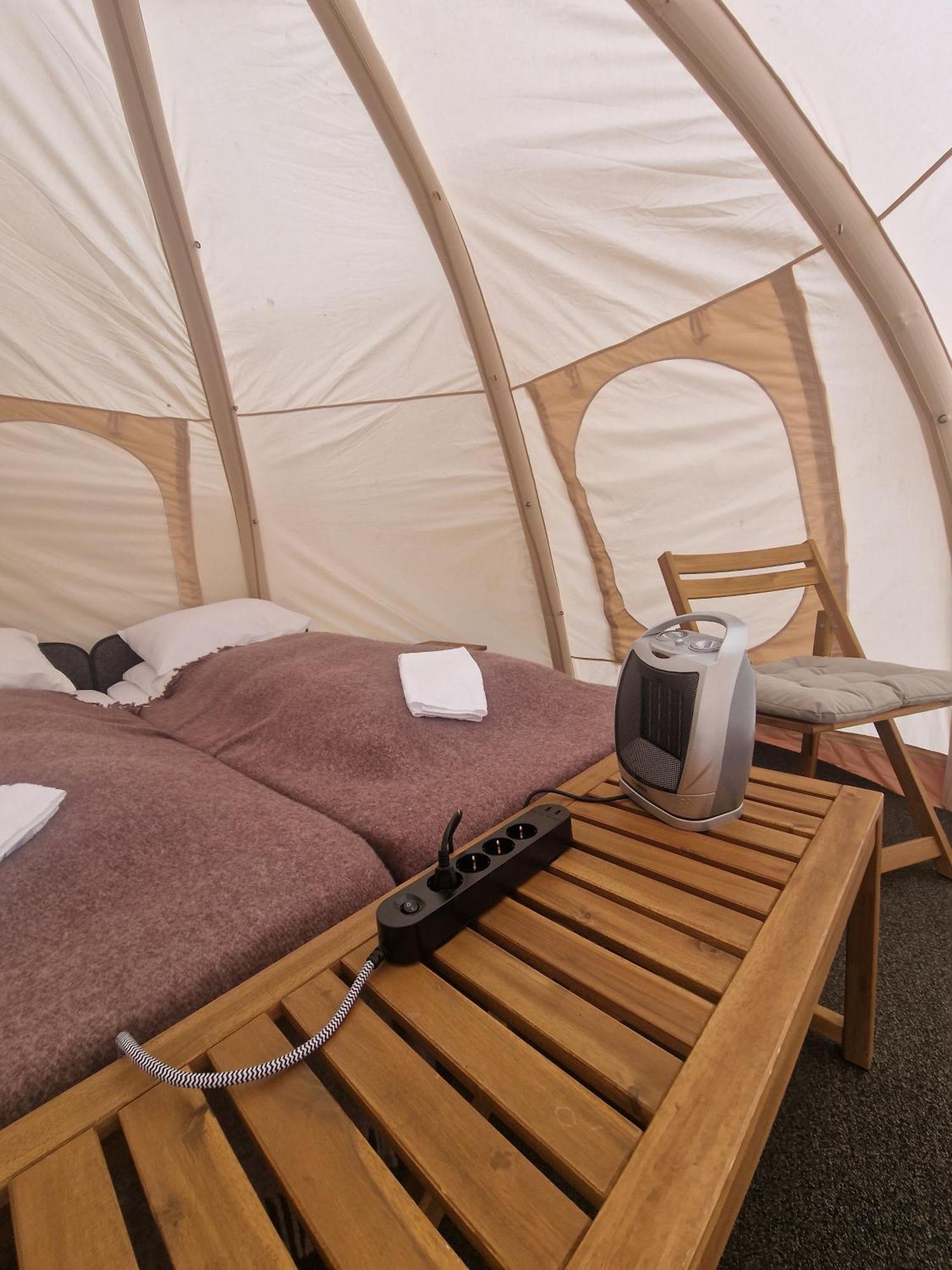 Haukafell Camping - Tents For Rents Hofn Ngoại thất bức ảnh